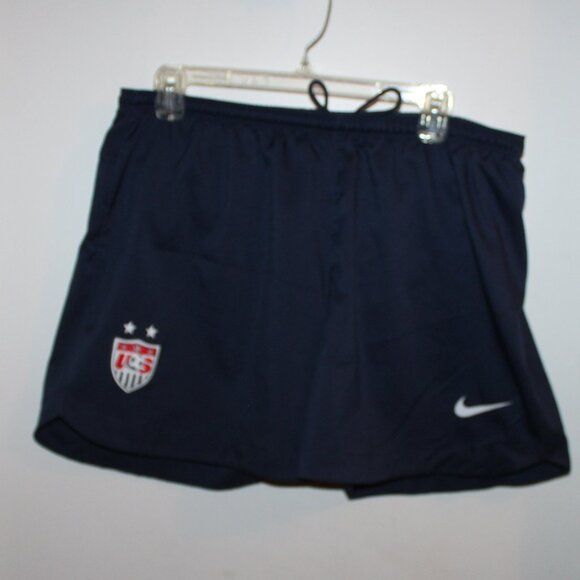 NIke US Soccer Women's Shorts - Picture 1 of 2